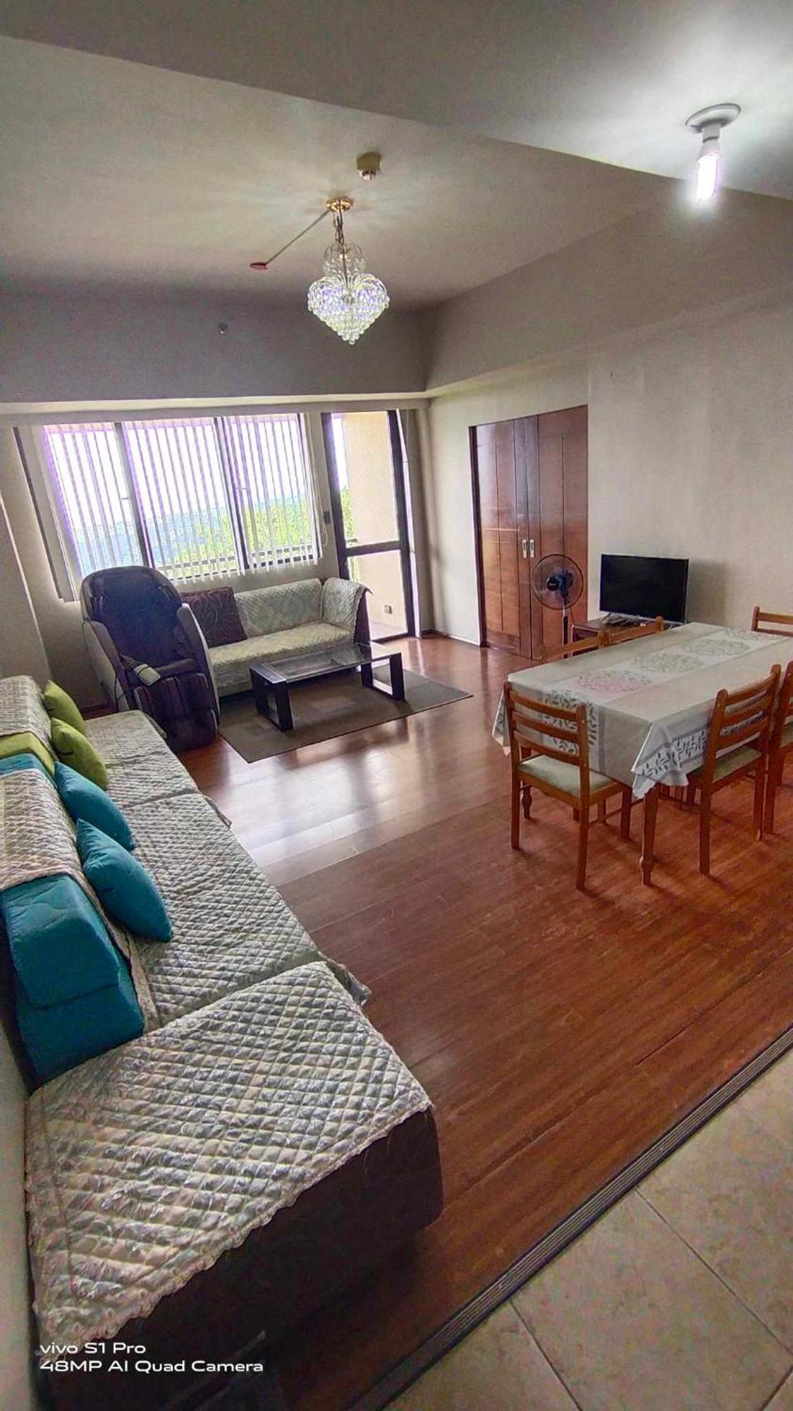 Splendido Tagagtay Taal Lake Staycation Free Parking Netflix No Free Pool Тагайтай Экстерьер фото